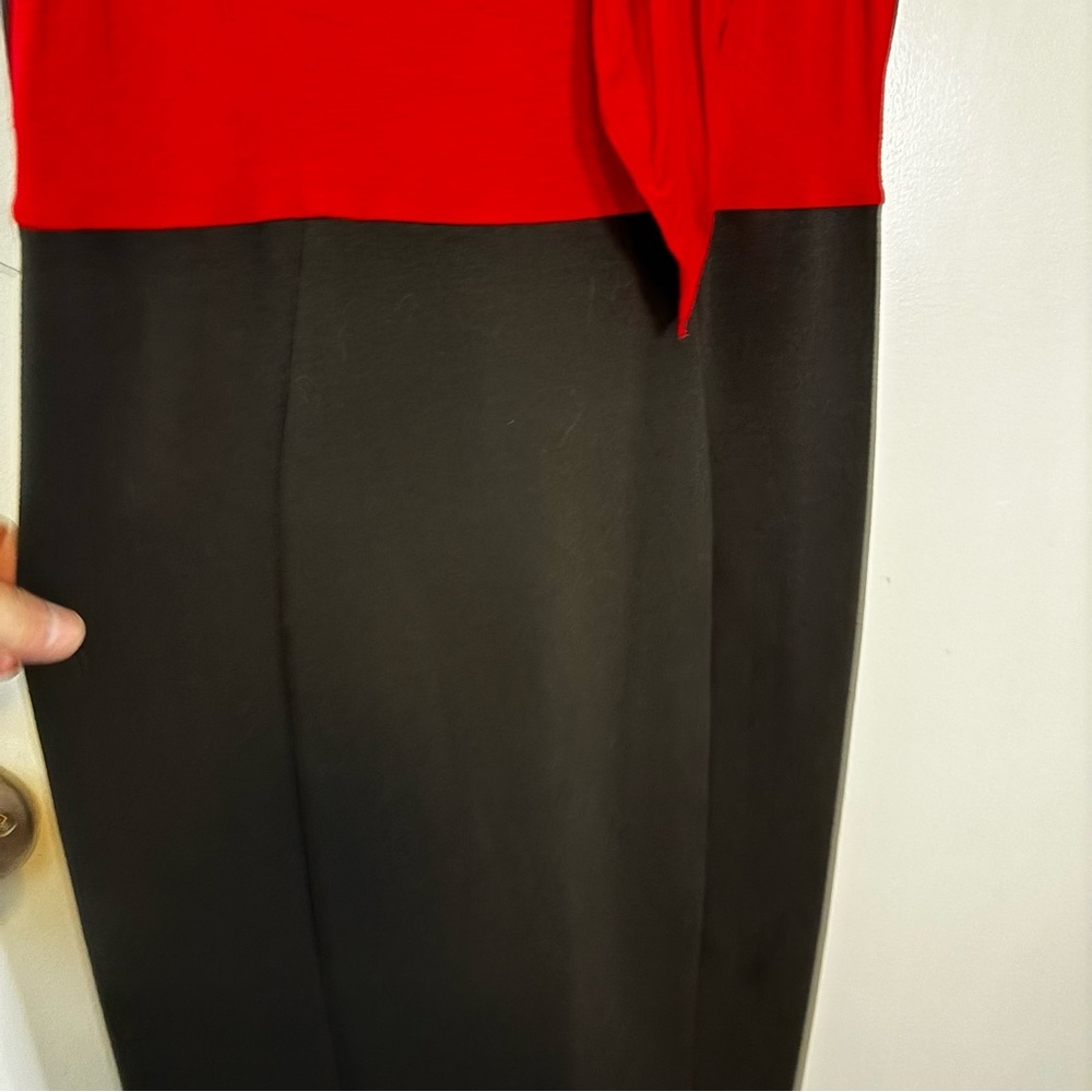 VENUS Red and Black Sheath Midi Dress - Picture 3 of 10